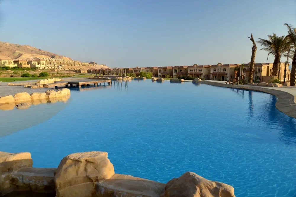موقع تلال السخنة